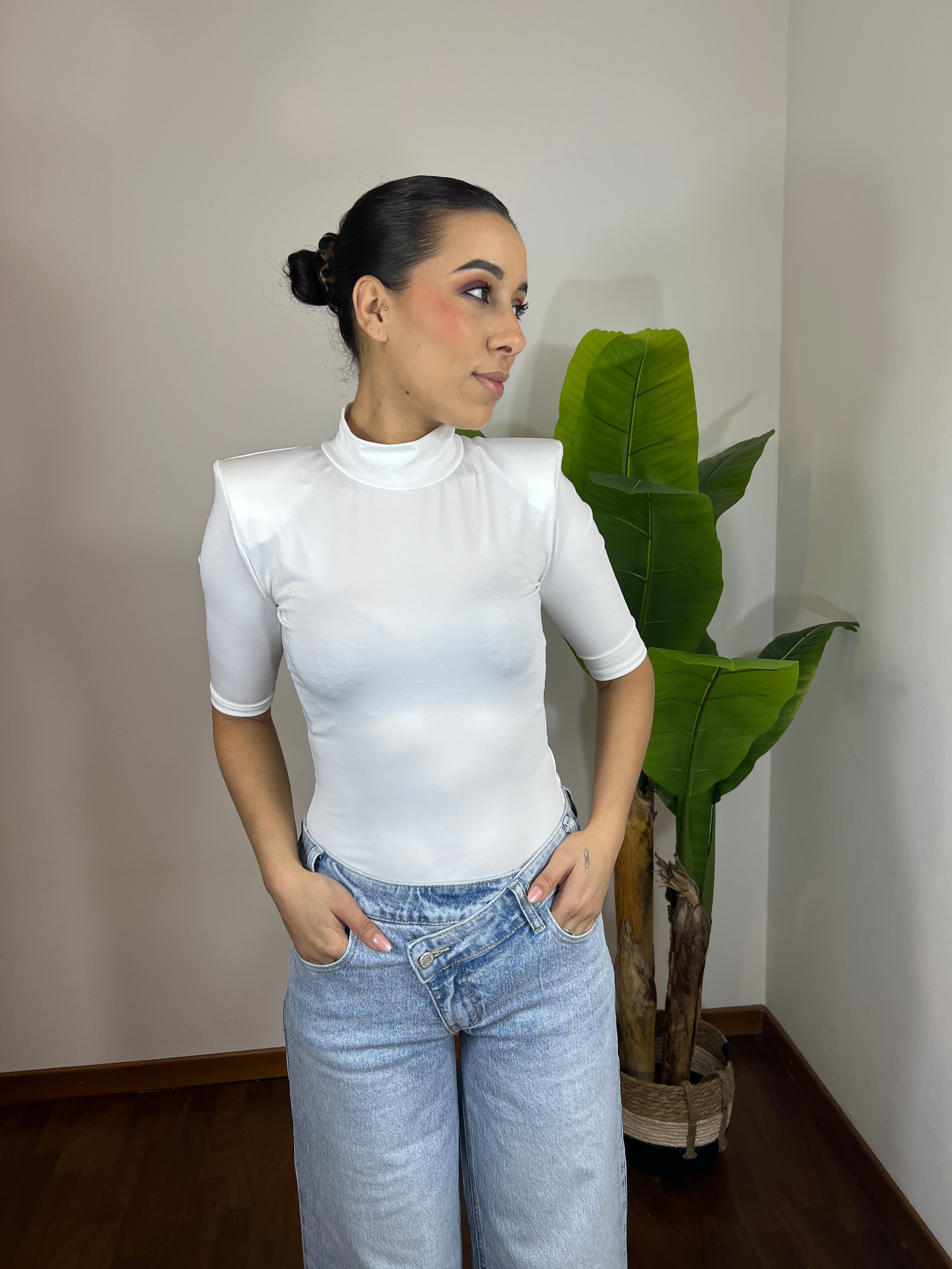 Body Chic Shoulder